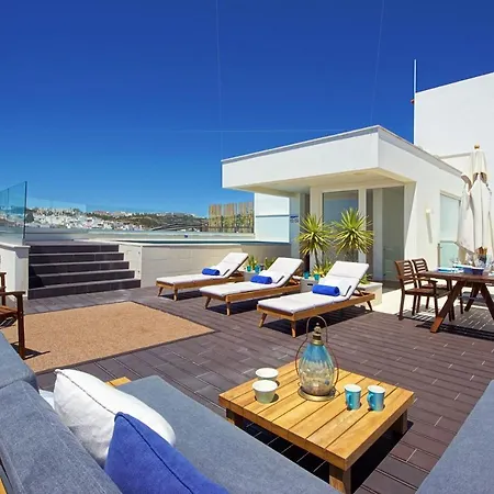 别墅 Casa Da Bandeira -perfect Location-beach Front- Rooftop Pool By Dreamvillasalbufeira 阿尔布费拉