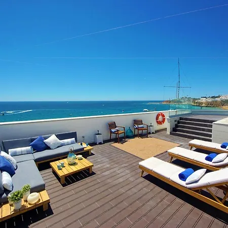 Casa Da Bandeira -perfect Location-beach Front- Rooftop Pool By Dreamvillasalbufeira