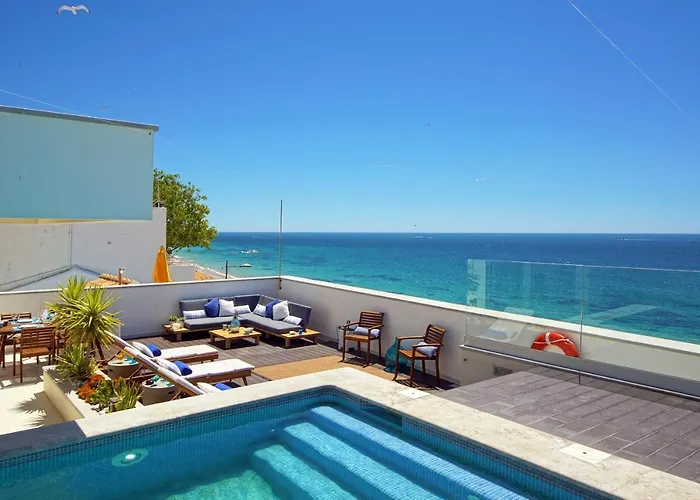 Casa Da Bandeira -perfect Location-beach Front- Rooftop Pool By Dreamvillasalbufeira Albufeira