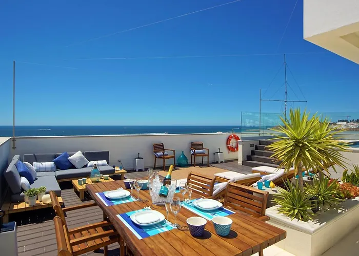 Casa Da Bandeira -perfect Location-beach Front- Rooftop Pool By Dreamvillasalbufeira Villa Albufeira