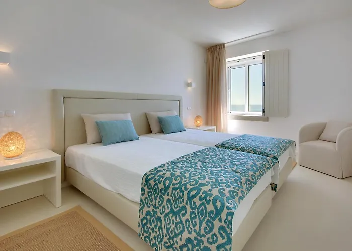 Casa Da Bandeira -perfect Location-beach Front- Rooftop Pool By Dreamvillasalbufeira Albufeira