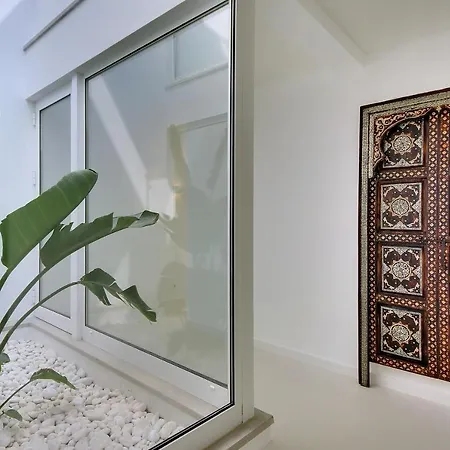 Casa Da Bandeira -perfect Location-beach Front- Rooftop Pool By Dreamvillasalbufeira וילה *
