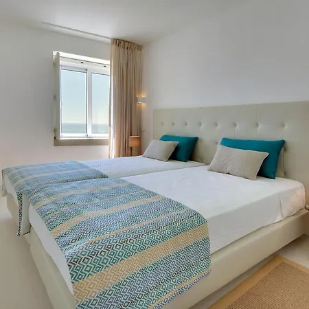 Casa Da Bandeira -perfect Location-beach Front- Rooftop Pool By Dreamvillasalbufeira אלבופיירה