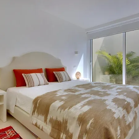 Вілла Casa Da Bandeira -perfect Location-beach Front- Rooftop Pool By Dreamvillasalbufeira Албуфейра